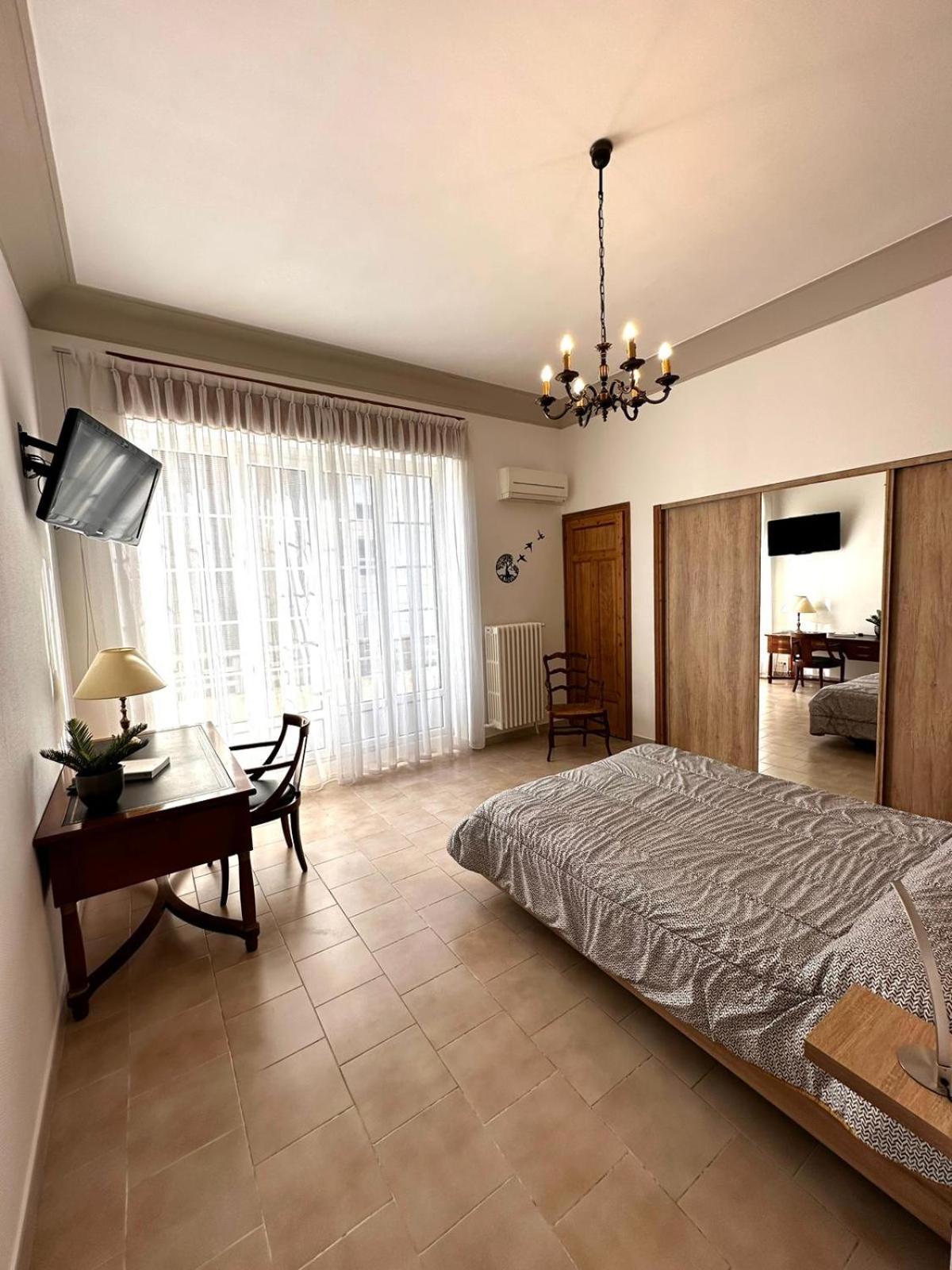 Appartement 4 A 8 Personnes, Spacieux De Standing Classe 4 Etoiles Nîmes Kültér fotó